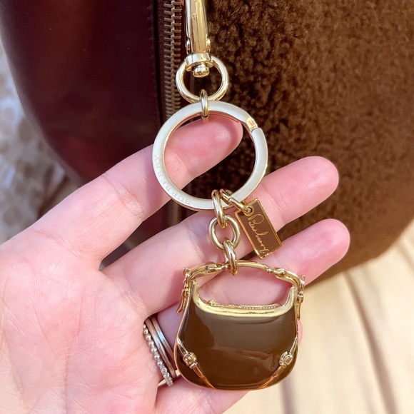 GiFTED ✖️ - Picture 3 of 8